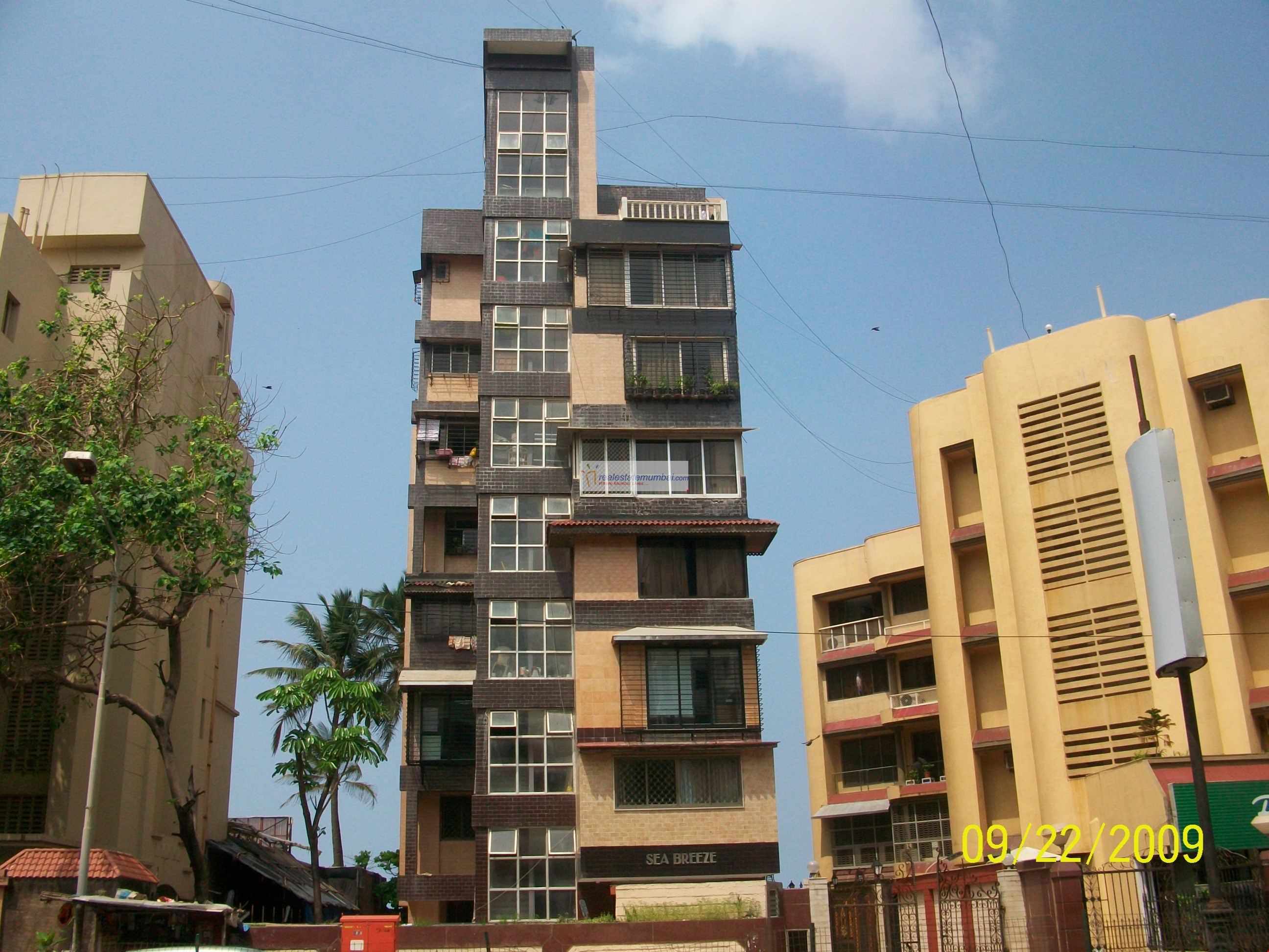 Main - Sea Breeze, Juhu